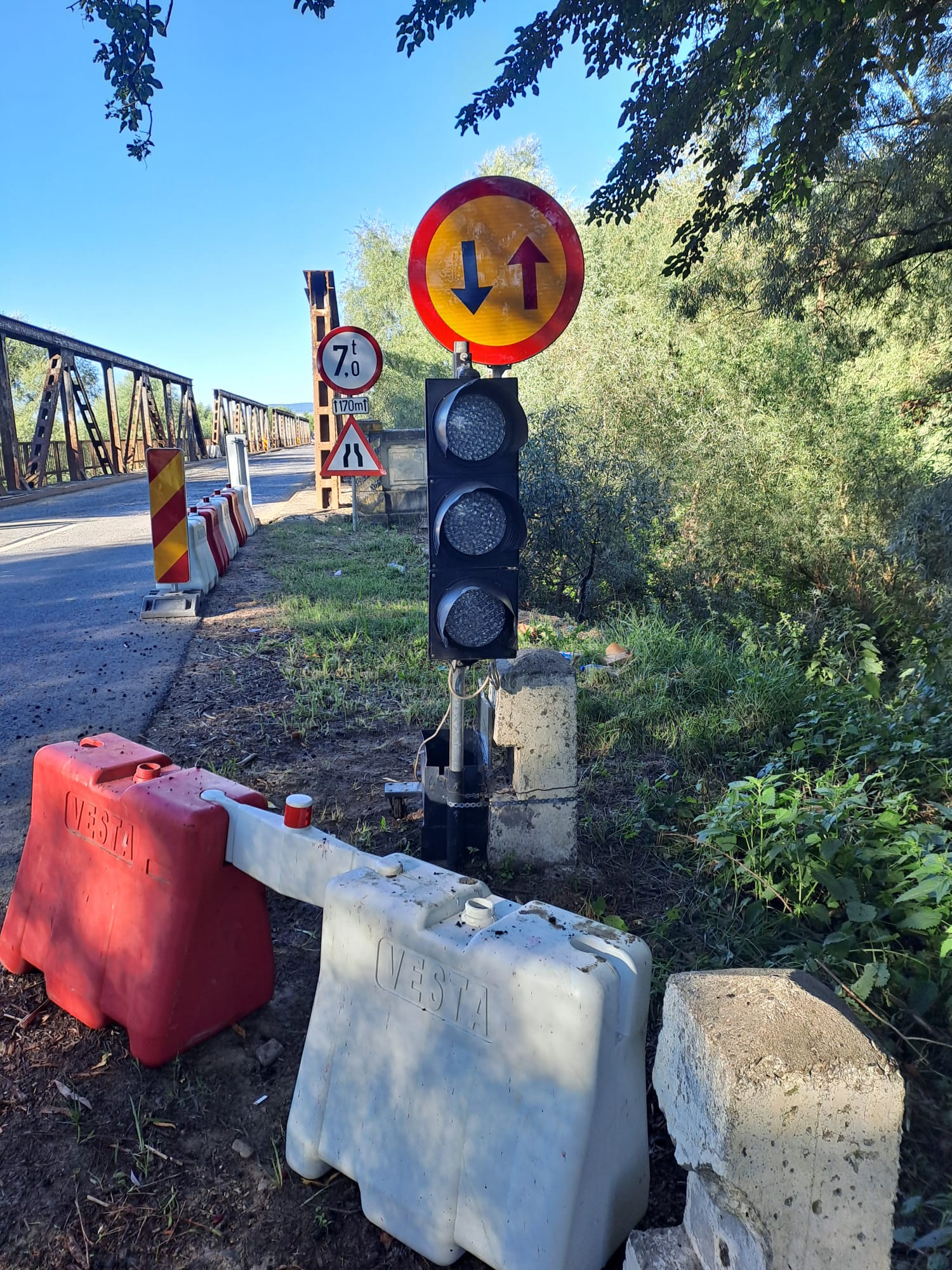 semafor dirijare trafic
