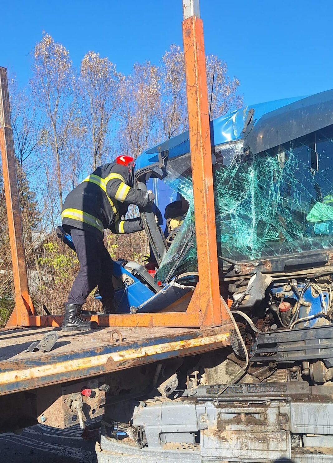 9a1570b2-efeb-4575-a28e-aa01a39a5ab8